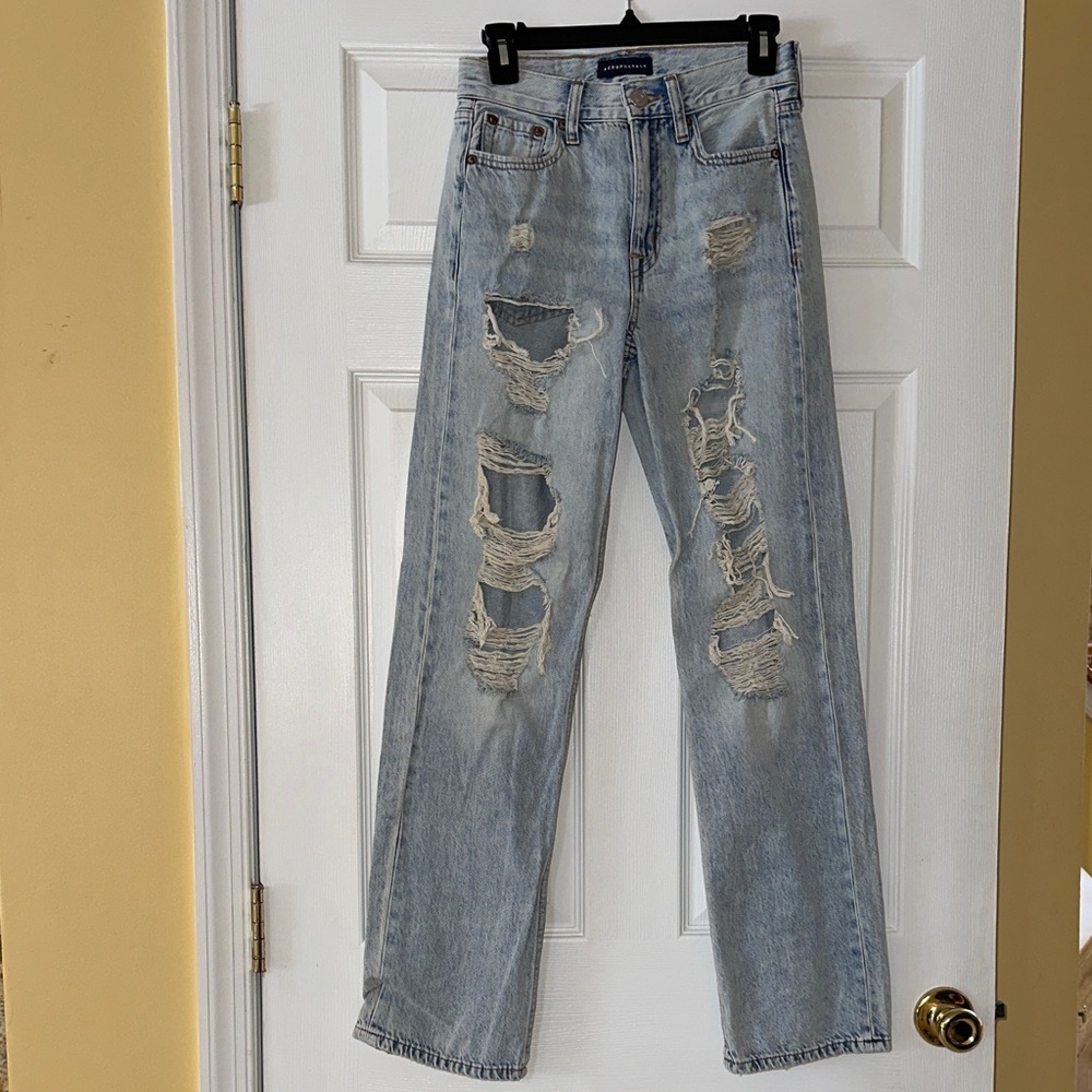 Aeropostale Light Blue Distressed Women's Straight Jeans